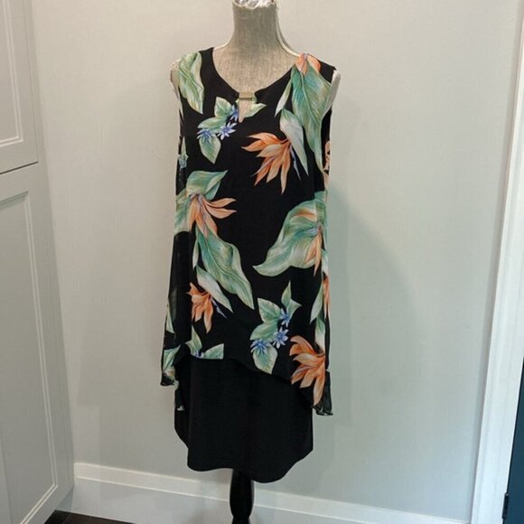 Amanda Black Floral Midi Dress size medium - Picture 9 of 13